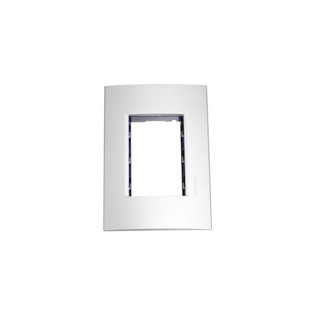 PLACA RECTANGULAR 3 MÓDULOS COLOR TECH PLATA - Envío Gratuito